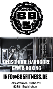 Banner zeigt Fitnessstudio Euskirchen mit Kontaktdaten, Leistungen wie Krafttraining, Boxen und moderner Trainingsfläche